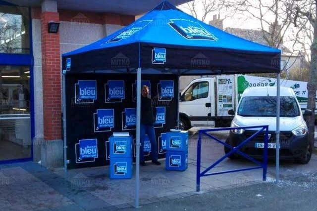 Spolehlivou variantou je sázka na nůžkový stan