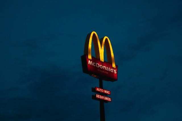 McDonalds, ilustrační fotografie.jpg McDonalds, ilustrační fotografie